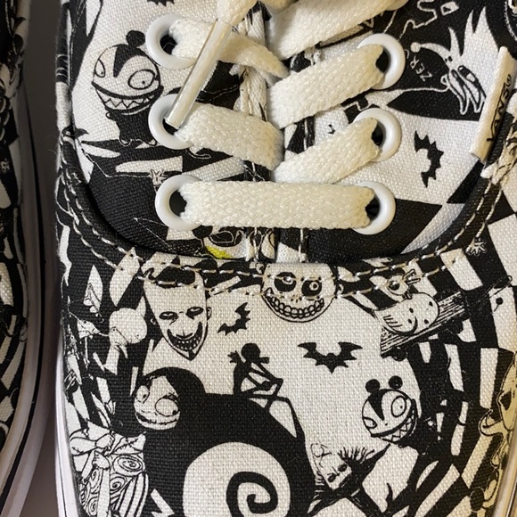 NWT Vans Authentic Disney The Nightmare Before Christmas 10.5